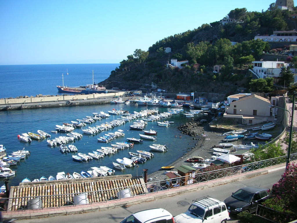 B&B Caserta Isola di Ustica Exterior foto