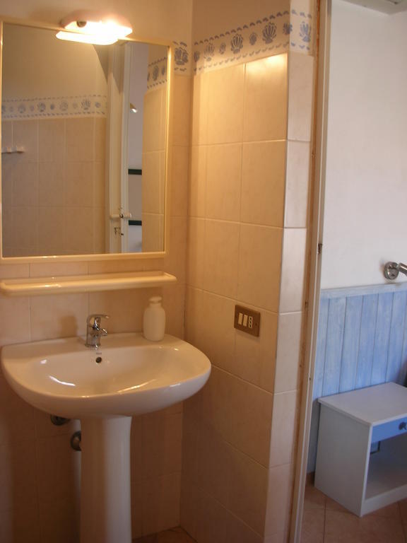 B&B Caserta Isola di Ustica Zimmer foto